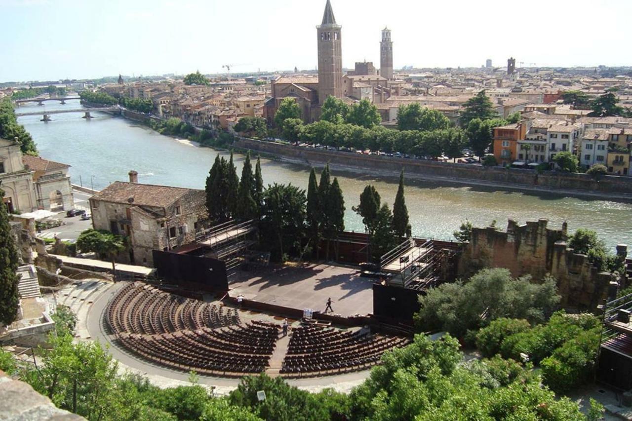 Like Home Verona Bagian luar foto